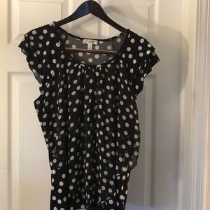 Dressbarn 2X polka-dot flutter sleeve top